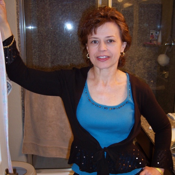 Meet your Posher, Nancy - Picture 1 of 1